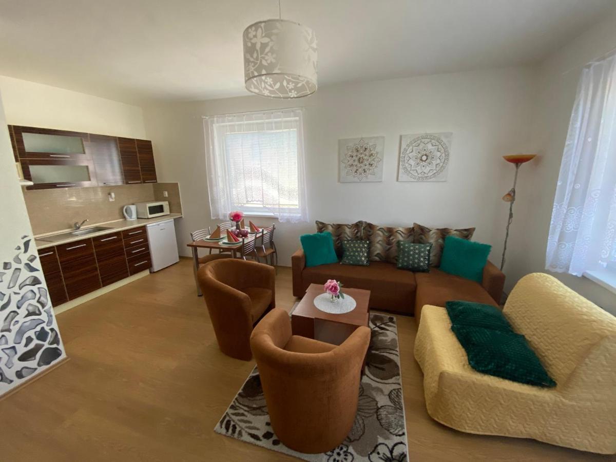 Apartments Monty Podhájska Extérieur photo